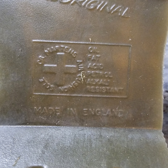 Dr. Martens MADE IN ENGLAND, Black "Pony Fur", 8 eyelet boot - Picture 7 of 8